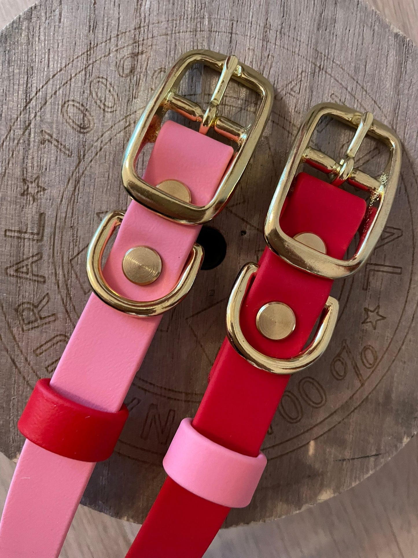 Biothane® Classic keeper Collar - Pink with red strap keeper