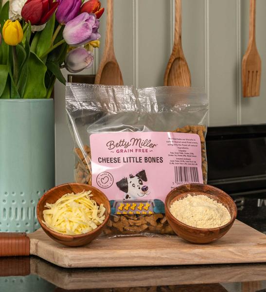 Betty Miller Grain free biscuit bones 400g