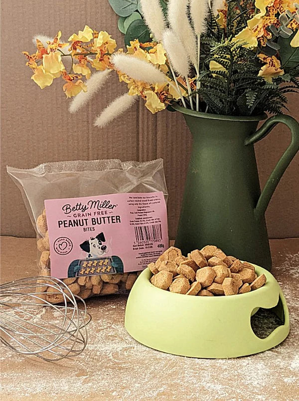 Betty Miller Grain free biscuit bones 400g